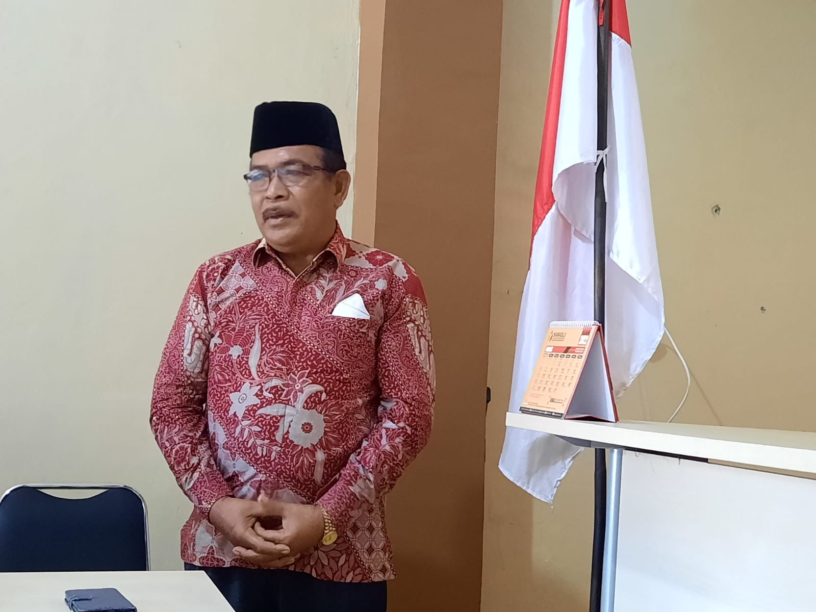 Koordinator Sekretariat Bawaslu Kota Payakumbuh Berpamitan 