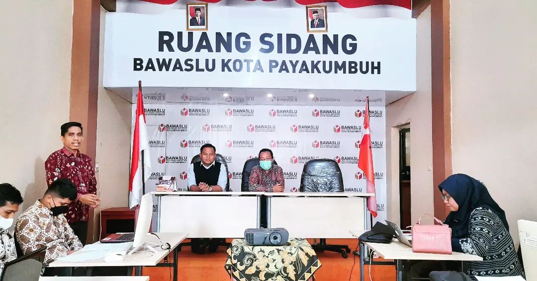 Bawaslu Provinsi Sumbar lakukan penguatan kapasitas jelang Tahapan Pemilu 2024