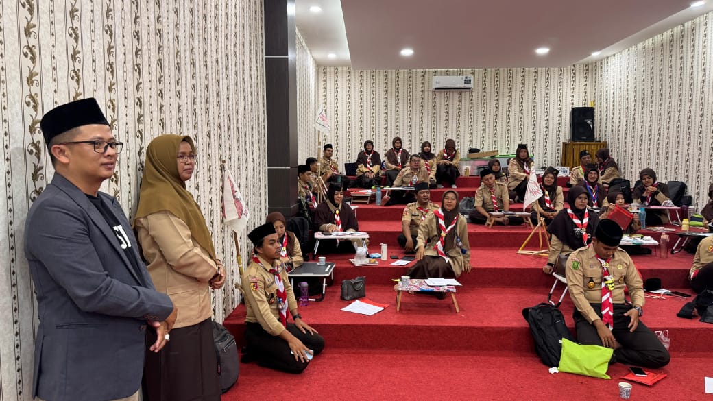 ketua dan anggota Bawaslu Kota Payakumbuh menjadi Narasumber adan Pengawas Pemilihan Umum (Bawaslu) Kota Payakumbuh menjadi Narasumber di kegiatan Kwarcab 0314