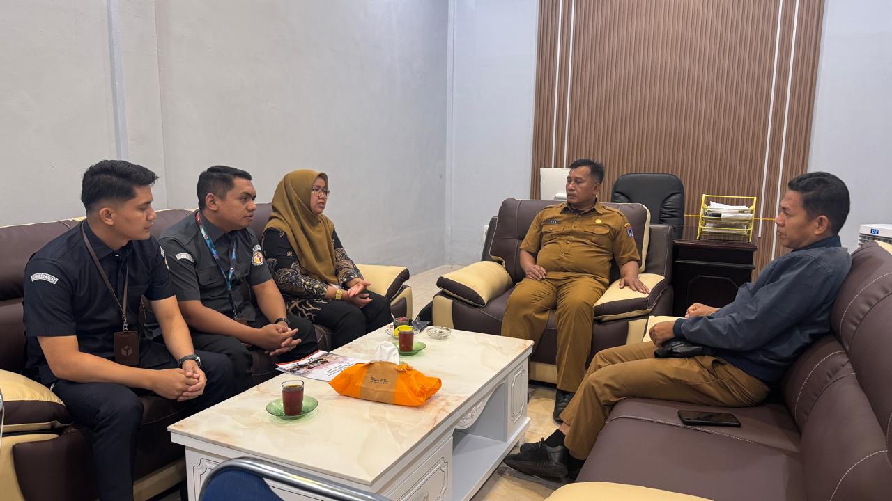 Anggota Bawaslu Kota Payakumbuh berkordinasi dengan Camat, Payakumbuh 4 Februari 2026 Payakumbuh Barat 