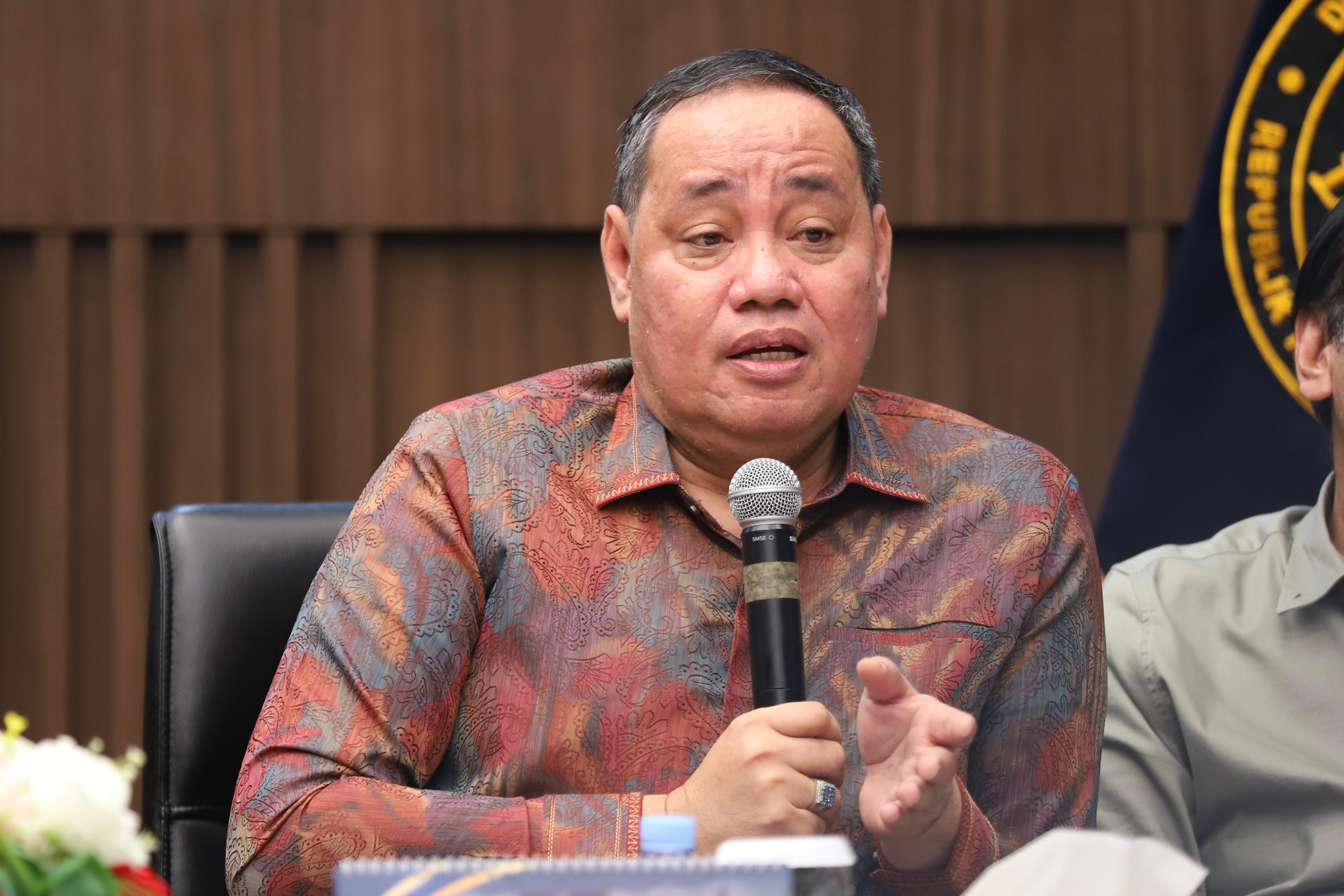 Anggota Bawaslu Herwyn JH Malonda saat memberi sambutan dalam kegiatan Pengarahan Pimpinan Dewan Kehormatan Penyelenggara Pemilu (DKPP), Senin (19/1/2026)
