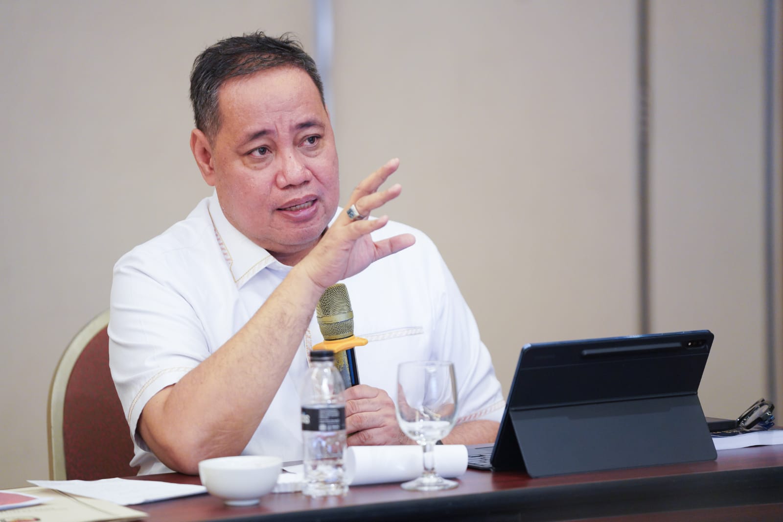 Anggota Bawaslu RI Herwyn JH Malonda dalam FGD Grand Desain Penguatan Etika Penyelenggara Pemilu: Visi Integritas 2030 di Jakarta, Rabu (3/7/2026).
