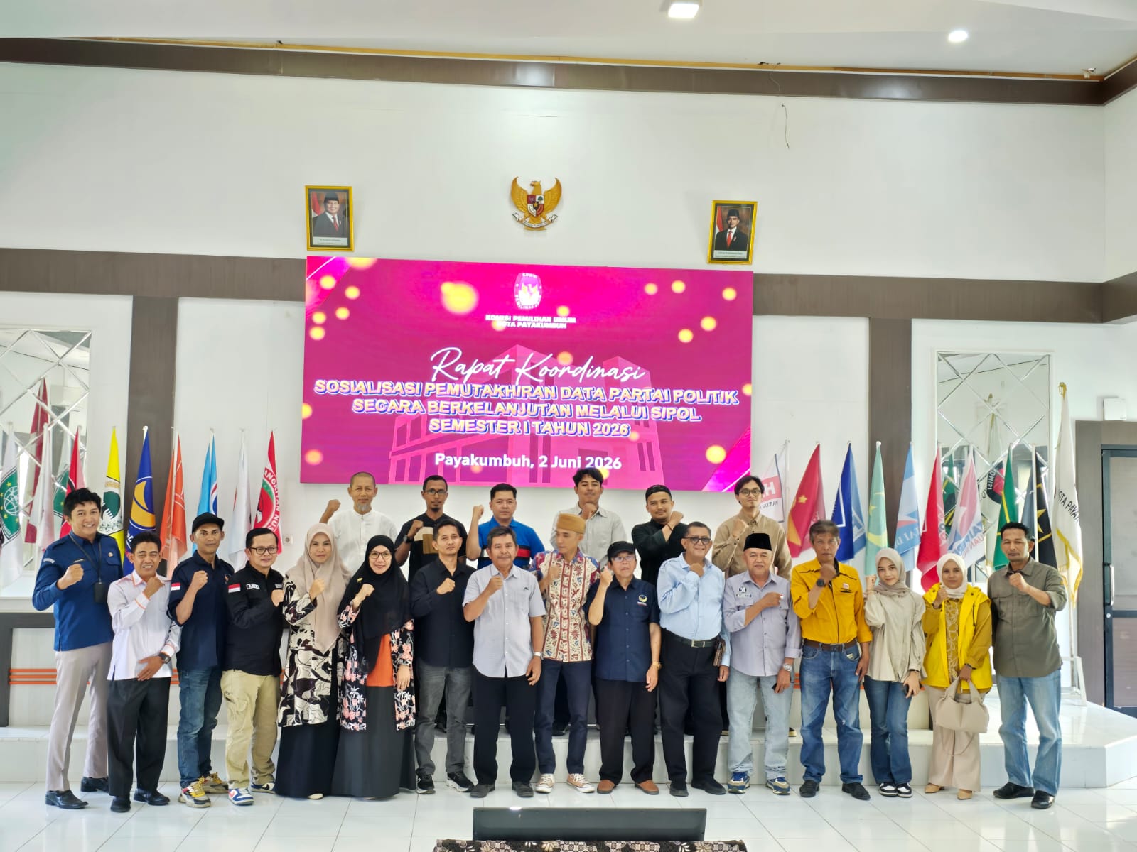 Foto Kegiatan Rapat Koordinasi Sosialisasi Pemutakhiran Data Partai Politik Secara Berkelanjutan Melalui Sipol Semester 1