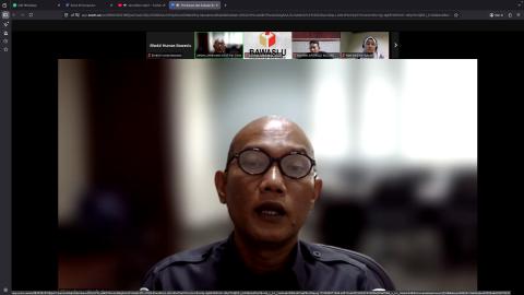 Sekretariat Jenderal Bawaslu Ferdinand Eskol Tiar Sirait saat memberikan arahan dalam Rapat Pembinaan dan Evaluasi Bawaslu/Panwaslih Provinsi dan Bawaslu/Panwaslih Kabupaten/Kota secara daring pada Selasa (31/3/2026).