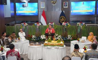 Ketua Bawaslu Rahmat Bagja dalam sambutannya di Hut DKPP ke-13 di Jakarta, Kamis (12/6/2025)/ Foto: Publikasi dan Pemberitaan Publikasi Bawaslu