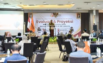 Anggota Bawaslu Puadi saat membuka kegiatan Penguatan Kelembagaan Bawaslu Provinsi DKI Jakarta: Evaluasi dan Proyeksi Pengawasan Pemilu 2024 Menuju Pemilu 2029, di Jakarta, Selasa (12/8/2025).