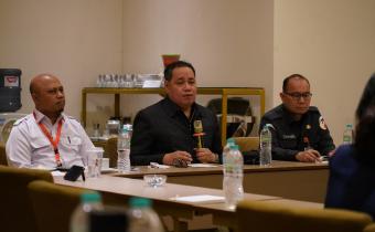 Anggota Bawaslu Herwyn JH Malonda dalam Rapat Persiapan Pembahasan Strategis Penyusunan Perubahan Peraturan Badan Pengawas Pemilu dalam Lingkup Tugas dan Fungsi Divisi SDMOD Bawaslu, di Jakarta, Selasa (23/9/2025).