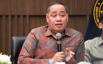 Anggota Bawaslu Herwyn JH Malonda saat memberi sambutan dalam kegiatan Pengarahan Pimpinan Dewan Kehormatan Penyelenggara Pemilu (DKPP), Senin (19/1/2026)