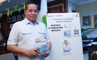 Anggota Bawaslu Herwyn JH Malonda saat bedah buku Transformasi Pengawas Pemilu di Era Digital, di Jakarta, Kamis (12/3/2026).