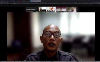 Sekretariat Jenderal Bawaslu Ferdinand Eskol Tiar Sirait saat memberikan arahan dalam Rapat Pembinaan dan Evaluasi Bawaslu/Panwaslih Provinsi dan Bawaslu/Panwaslih Kabupaten/Kota secara daring pada Selasa (31/3/2026).