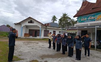 foto kegiatan apel wajib senin pagi Bawaslu Kota Payakumbuh, { 06 April 2026 }