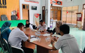foto dokumentasi Rapat Pleno Bawaslu Kota Payakumbuh, { 15 April 2026 }
