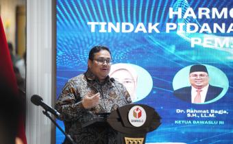 Ketua Bawaslu Rahmat Bagja saat membuka kegiatan Rapat Harmonisasi Penanganan Tindak Pidana Pemilu pada Undang-Undang Pemilu, KUHP, dan KUHAP, Senin (29/6/2026) di Kantor Bawaslu.