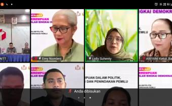 Anggota Bawaslu menjadi keynote speech di Webinar Perempuan dalam Bingkai Demokrasi yang diselenggarakan Bawaslu NTT secara daring, Selasa (30/6/2026).
